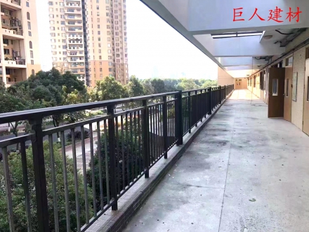 铁艺阳台护栏